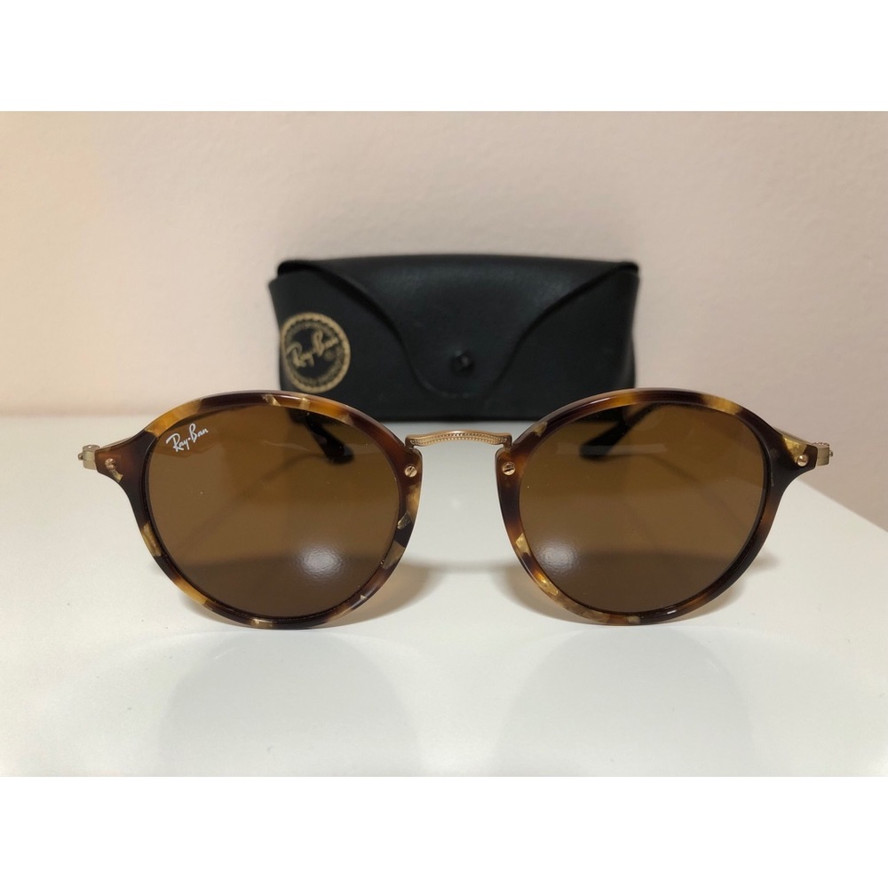Ray Ban Round Fleck Sunglasses-Standard Size (49)